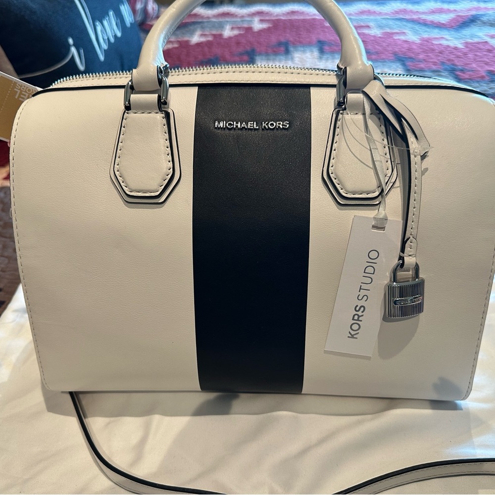 Michael Kors White and Black Women's Bag